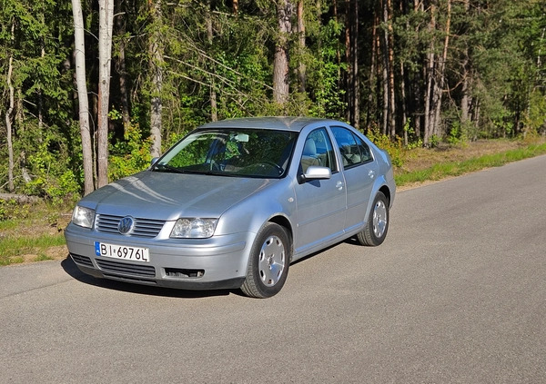 Volkswagen Bora cena 7900 przebieg: 289000, rok produkcji 2003 z Białystok małe 106